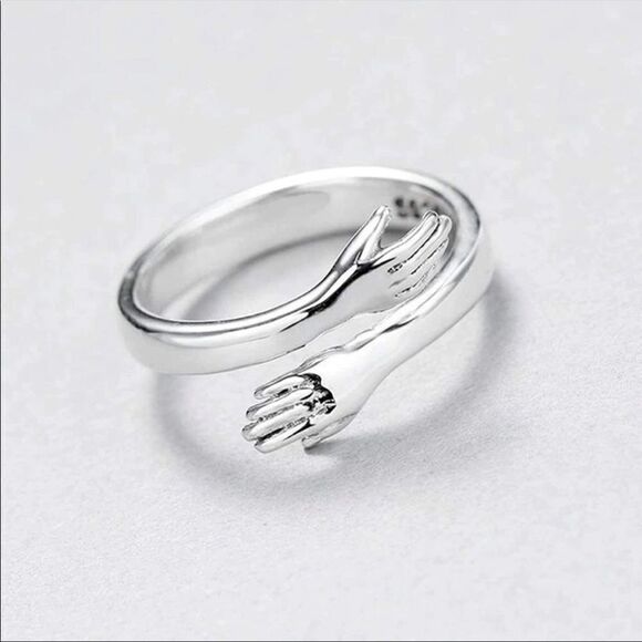 COPY - 925 Sterling Silver Hugging Hands Ring - Picture 1 of 5